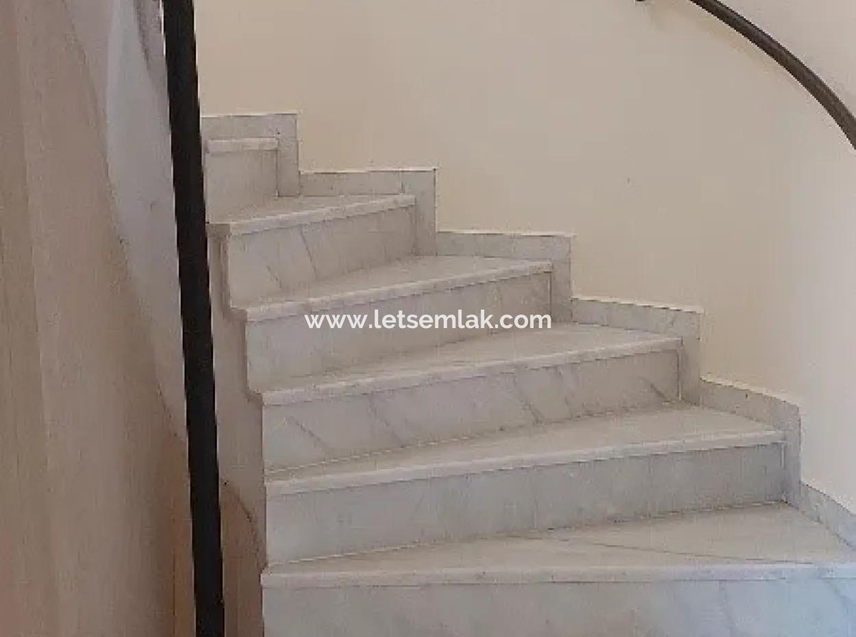 Satılık 3  1 Villa, Komplex