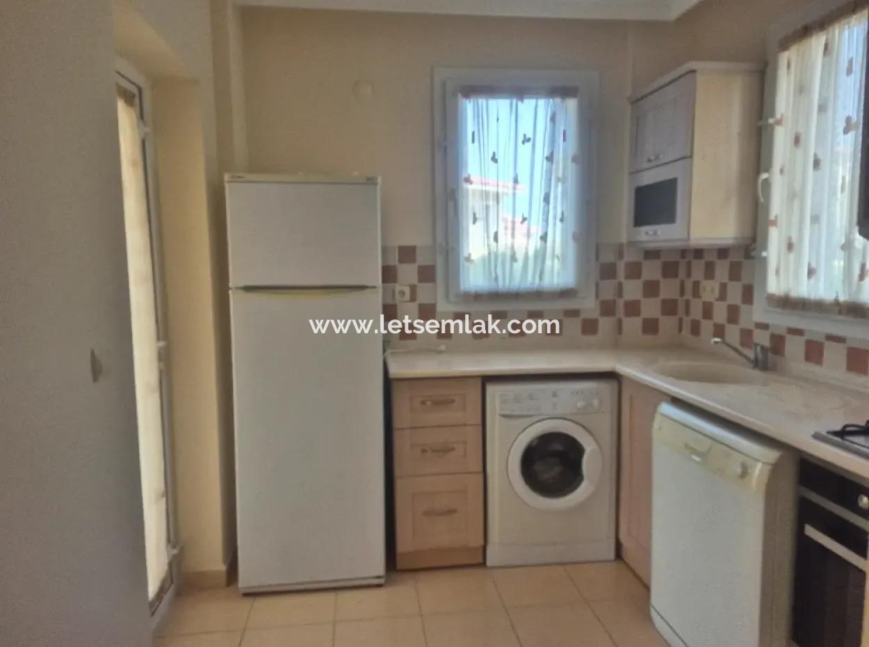 Satılık 3  1 Villa, Komplex