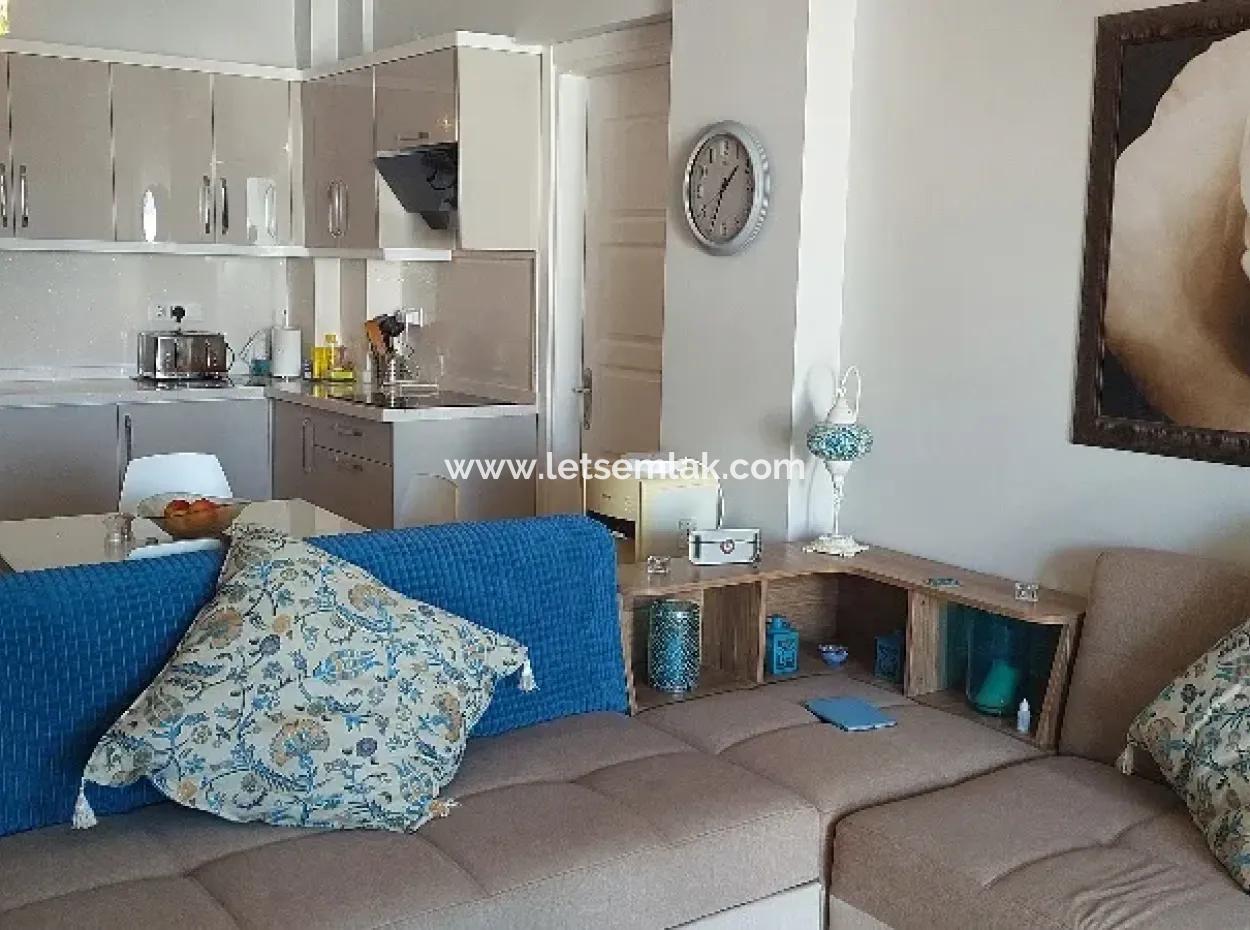 2 1 Wohnung Im Ersten Stock In Akbuk