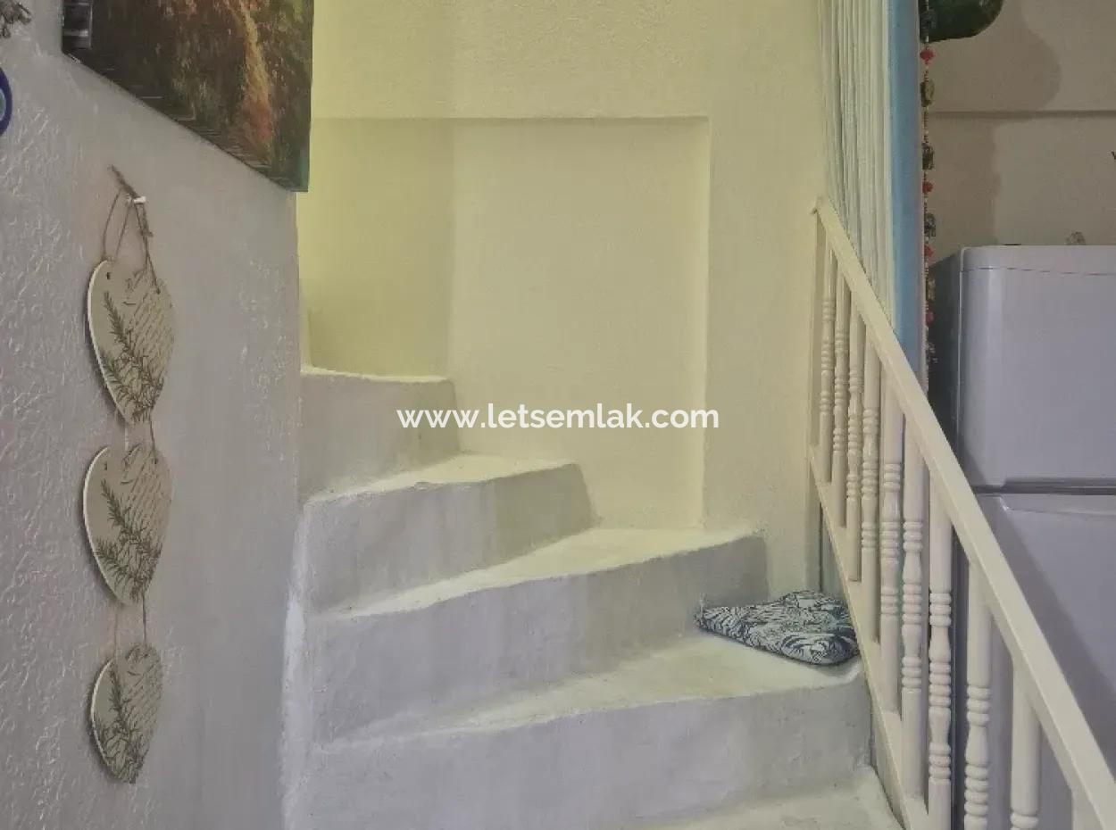 Triplex-Villa Zum Verkauf In Akbük Auf Einem Grundstück.