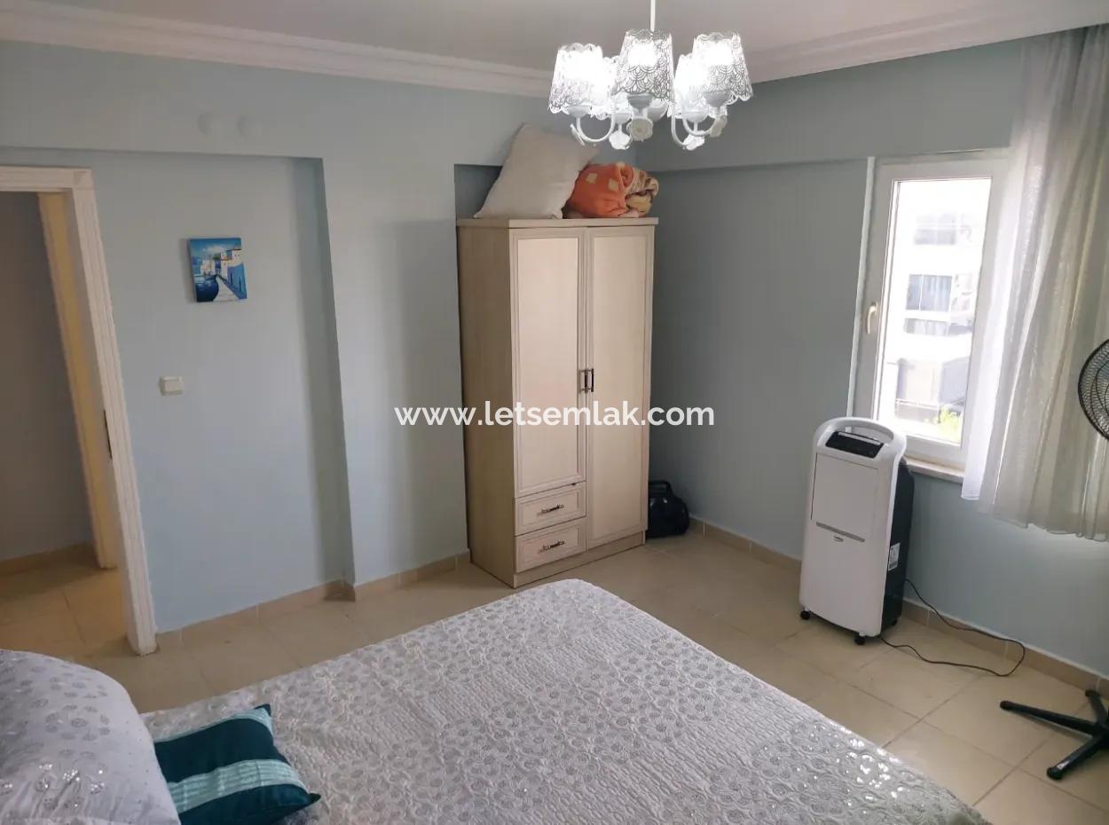 2 1 Ferienwohnung. Wohnung Im Ersten Stock In Einem Komplex Mit Pool In Didim.