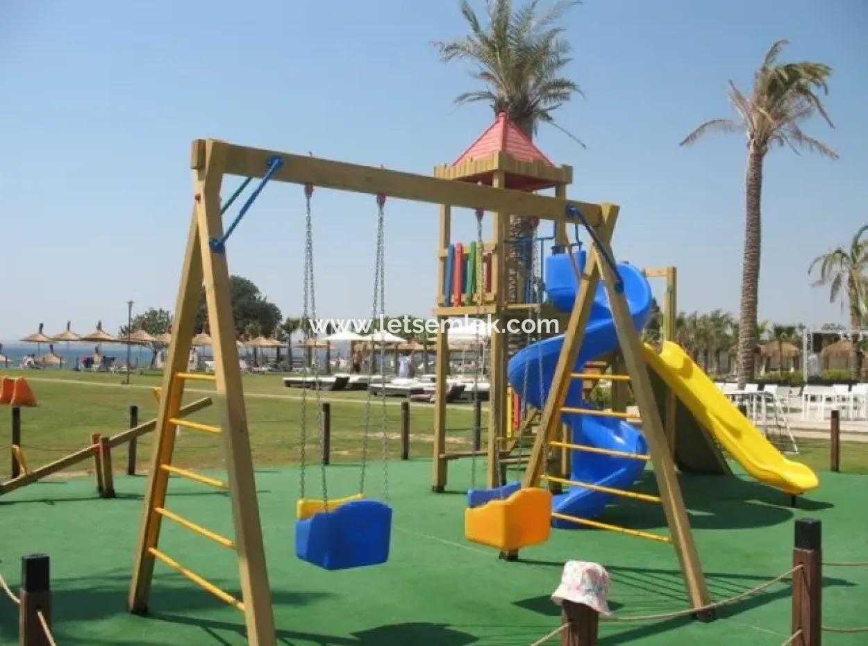 Zu Vermieten. 3 1 Maisonette Im Apollonium-Komplex