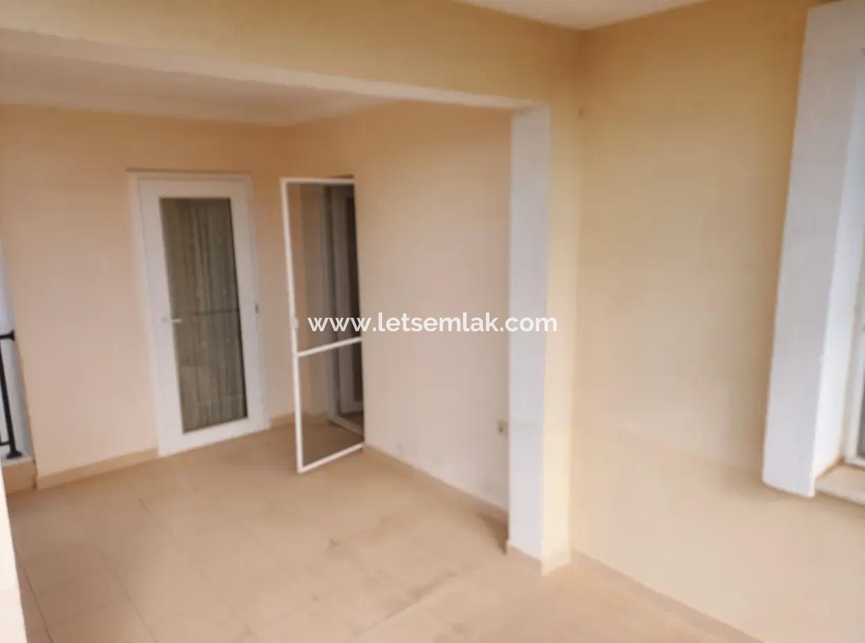 Satılık 3  1 Villa, Komplex