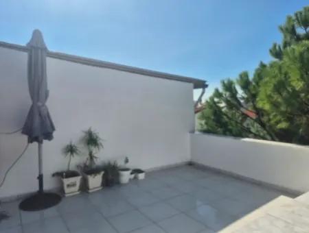 Triplex-Villa Zum Verkauf In Akbük Auf Einem Grundstück.