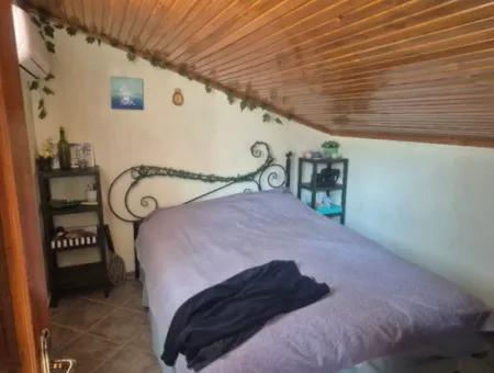 Triplex-Villa Zum Verkauf In Akbük Auf Einem Grundstück.