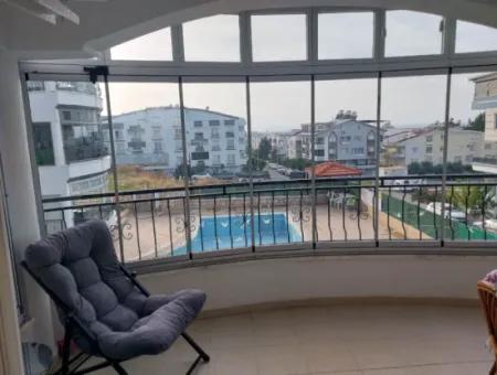 2 1 Ferienwohnung. Wohnung Im Ersten Stock In Einem Komplex Mit Pool In Didim.
