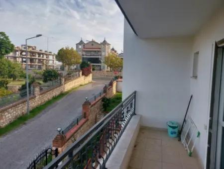 2 1 Ferienwohnung. Wohnung Im Ersten Stock In Einem Komplex Mit Pool In Didim.