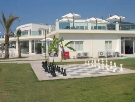 Zu Vermieten. 3 1 Maisonette Im Apollonium-Komplex