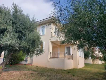 Satılık 3  1 Villa, Komplex