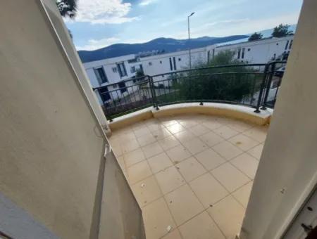 Satılık 3  1 Villa, Komplex