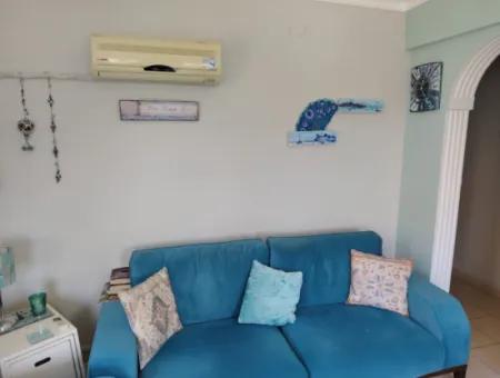 2 1 Erdgeschoss Auf Einem Schwimmbeckengelände In Akbük