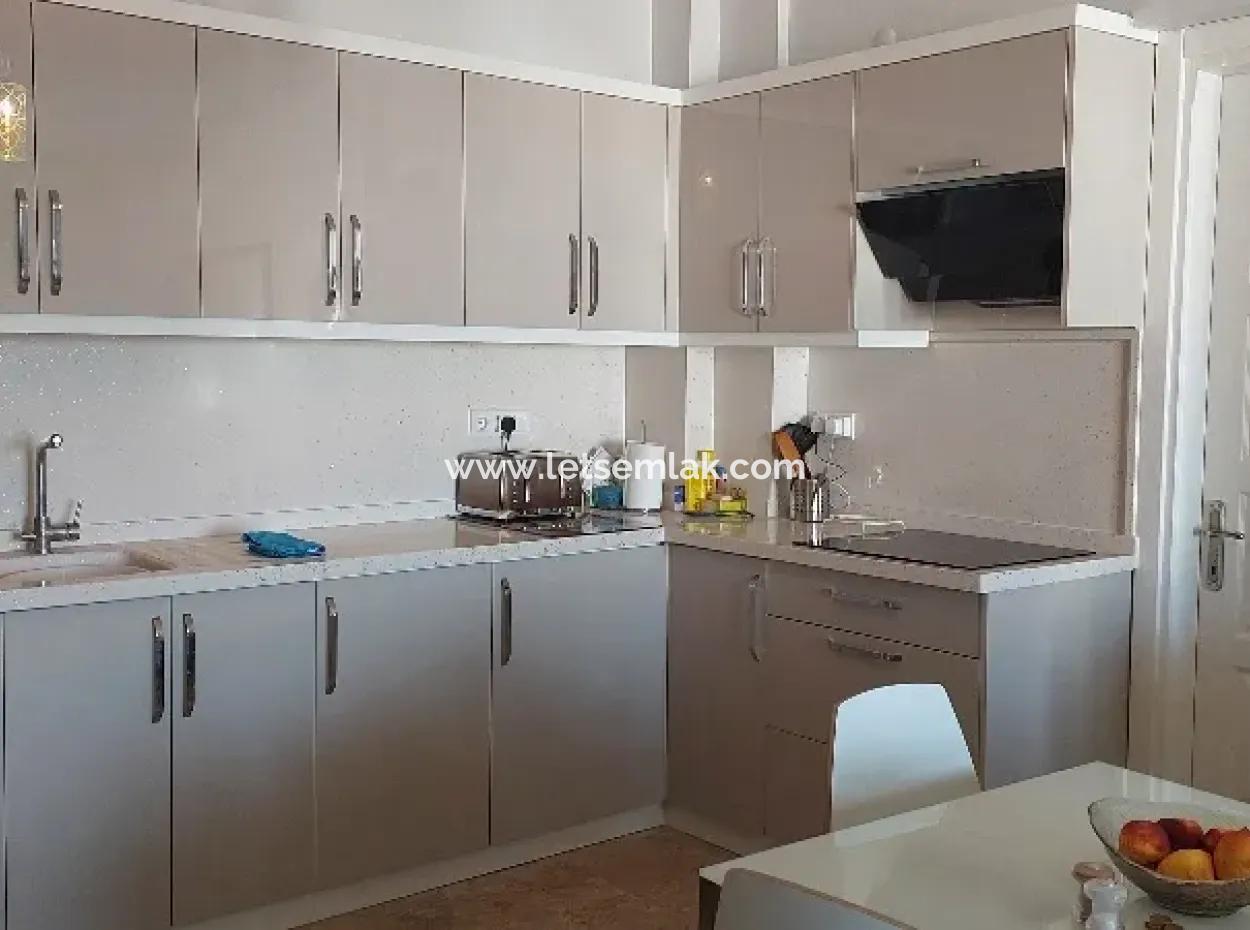 2 Bed 1 First Floor Apartment In Akbuk