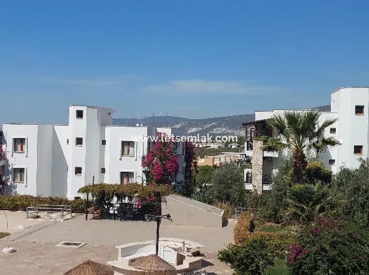 2 Bed 1 First Floor Apartment In Akbuk