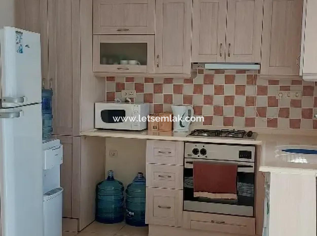 2 1 Ground Floor In A Pool Site In Akbük