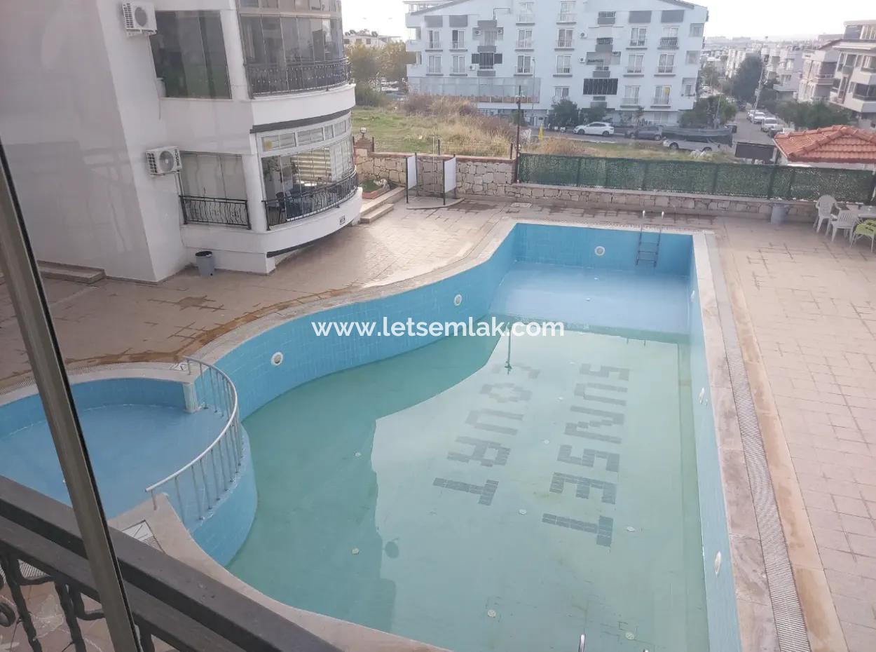 2 1 Apartment. First Floor Apartment In A Complex With A Pool In Didim.