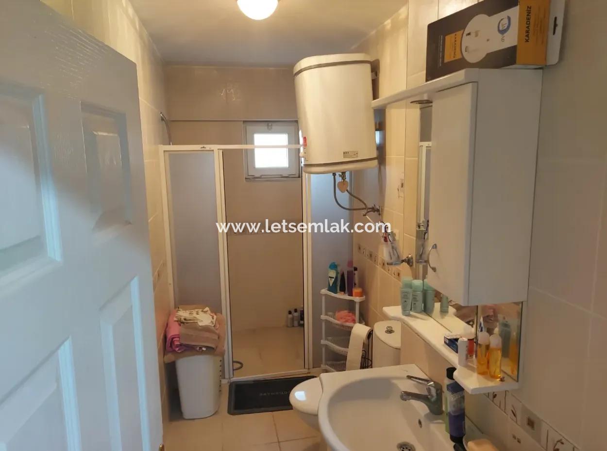 2 1 Apartment. First Floor Apartment In A Complex With A Pool In Didim.