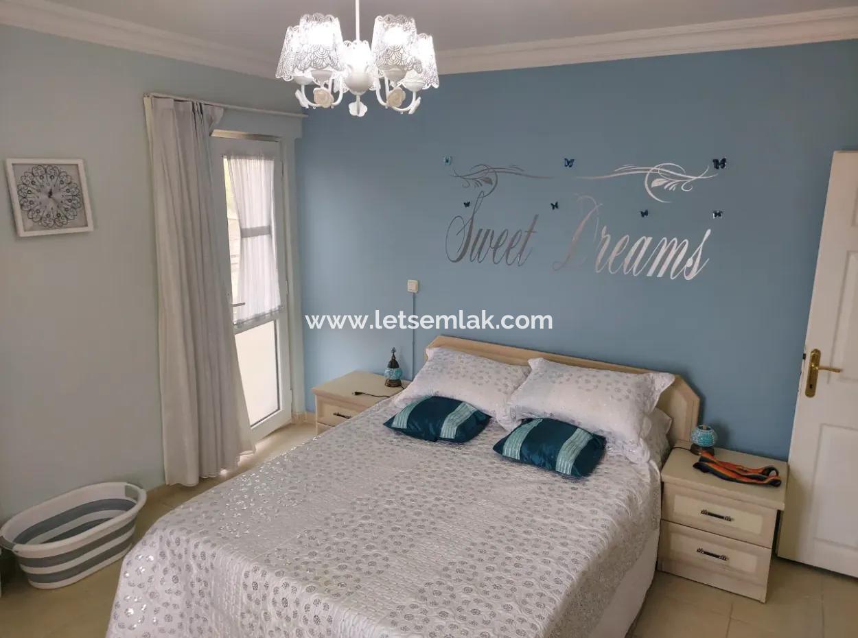 2 1 Apartment. First Floor Apartment In A Complex With A Pool In Didim.