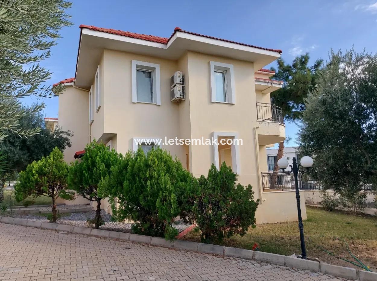 Satılık 3 1 Villa, Complex