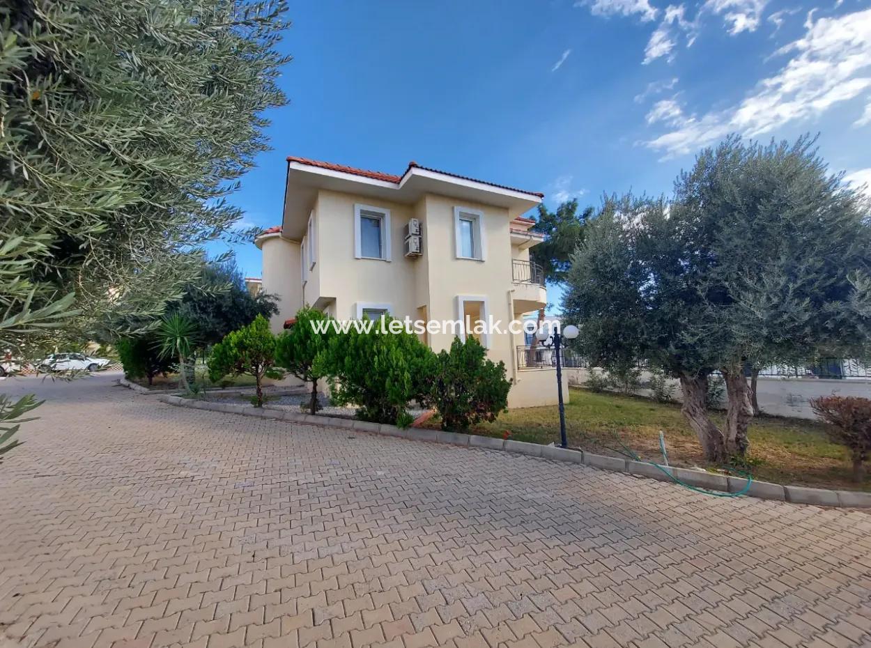 Satılık 3 1 Villa, Complex