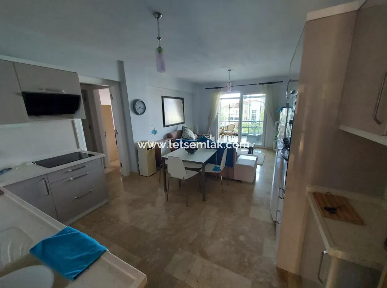2 Bed 1 First Floor Apartment In Akbuk