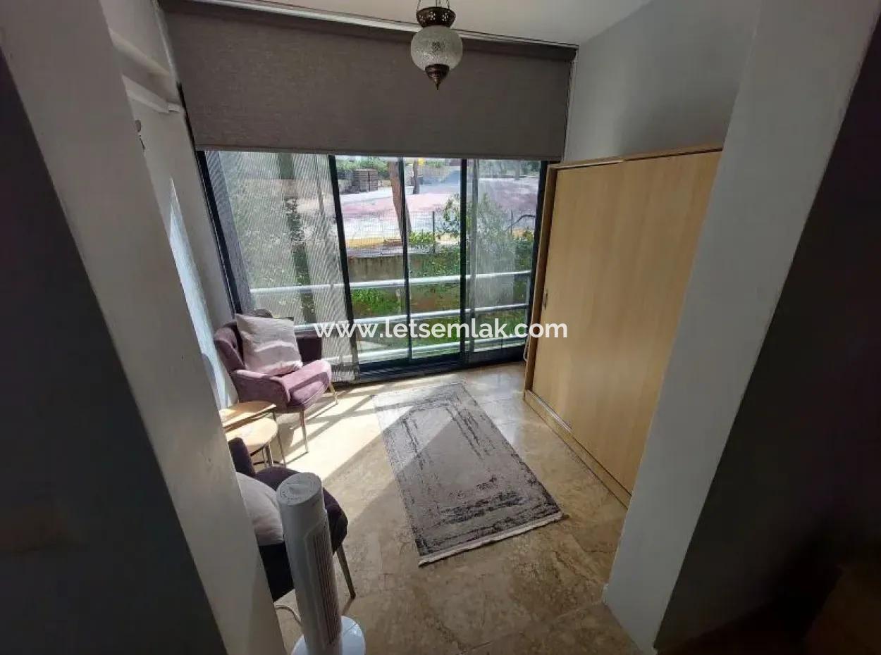 2 Bed 1 First Floor Apartment In Akbuk