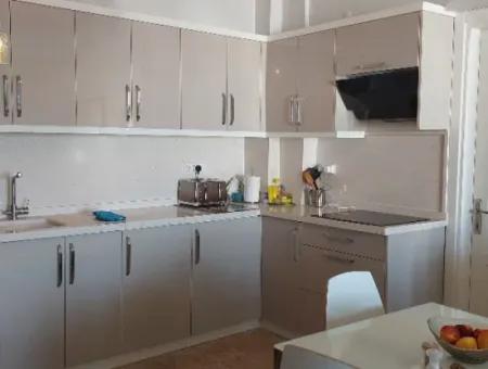 2 Bed 1 First Floor Apartment In Akbuk