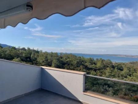 3 In 1 Duplex In Akbuk, Sea And Mountain View.