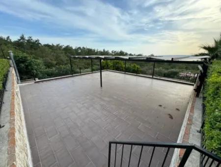 3 In 1 Duplex In Akbuk, Sea And Mountain View.