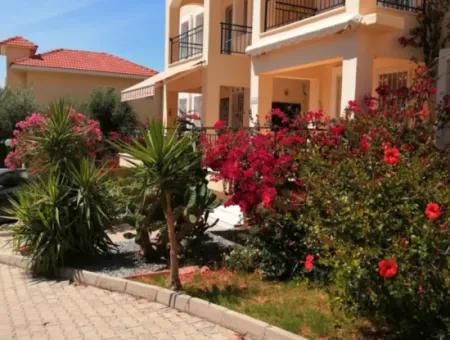 2 1 Ground Floor In A Pool Site In Akbük