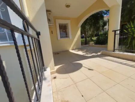 3+2 Ground Floor In A Pool Site In Akbük