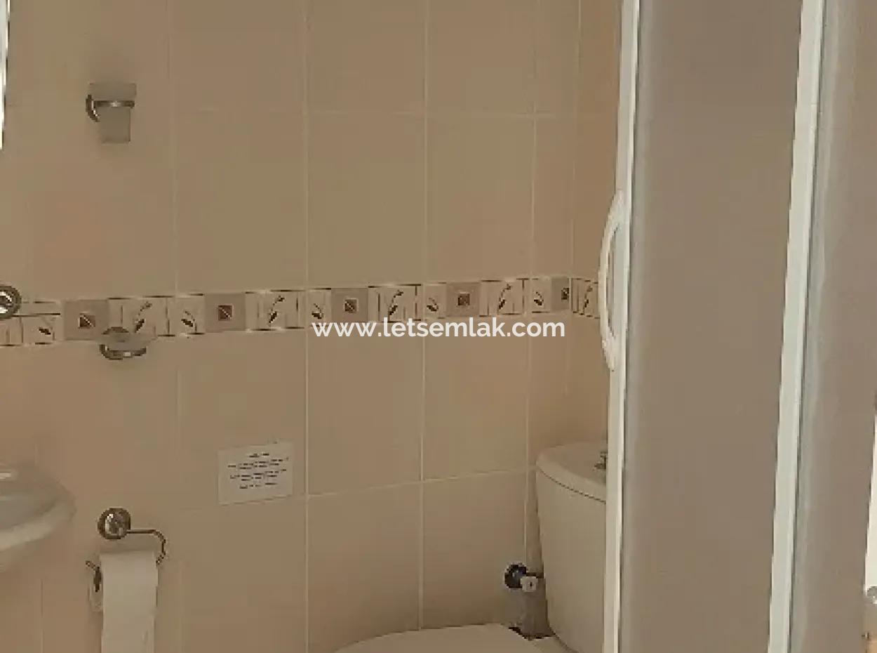 Akbük'te Havuzlu Sitede 2+1 Zemin Kat