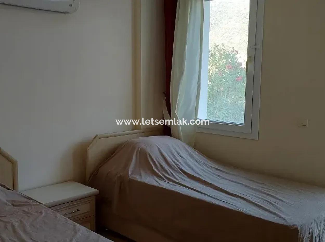 Akbük'te Havuzlu Sitede 2+1 Zemin Kat