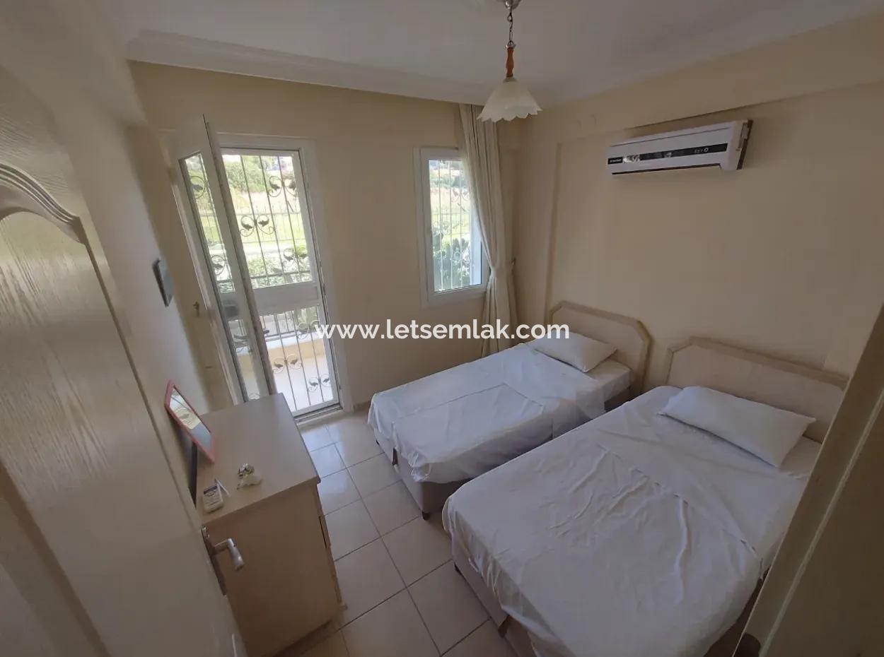 Akbük'te Havuzlu Sitede 2+1 Zemin Kat