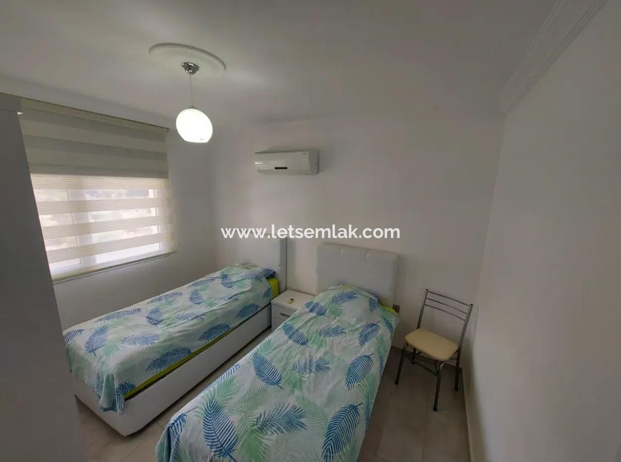 Akbük'te 3+1 Dubleks, Deniz Ve Dağ Manzarası.