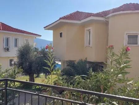 Akbük'te Havuzlu Sitede 2+1 Zemin Kat