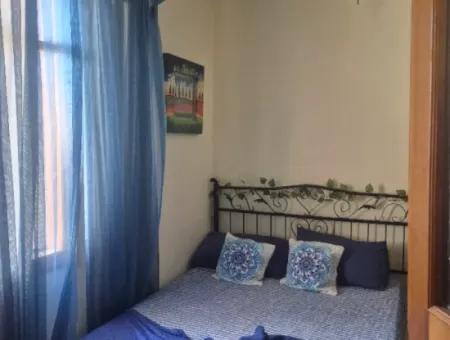 Akbük'te Satılık Bir Site İçinde Tripleks Villa.