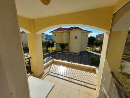 Akbük'te Havuzlu Sitede 2+1 Zemin Kat